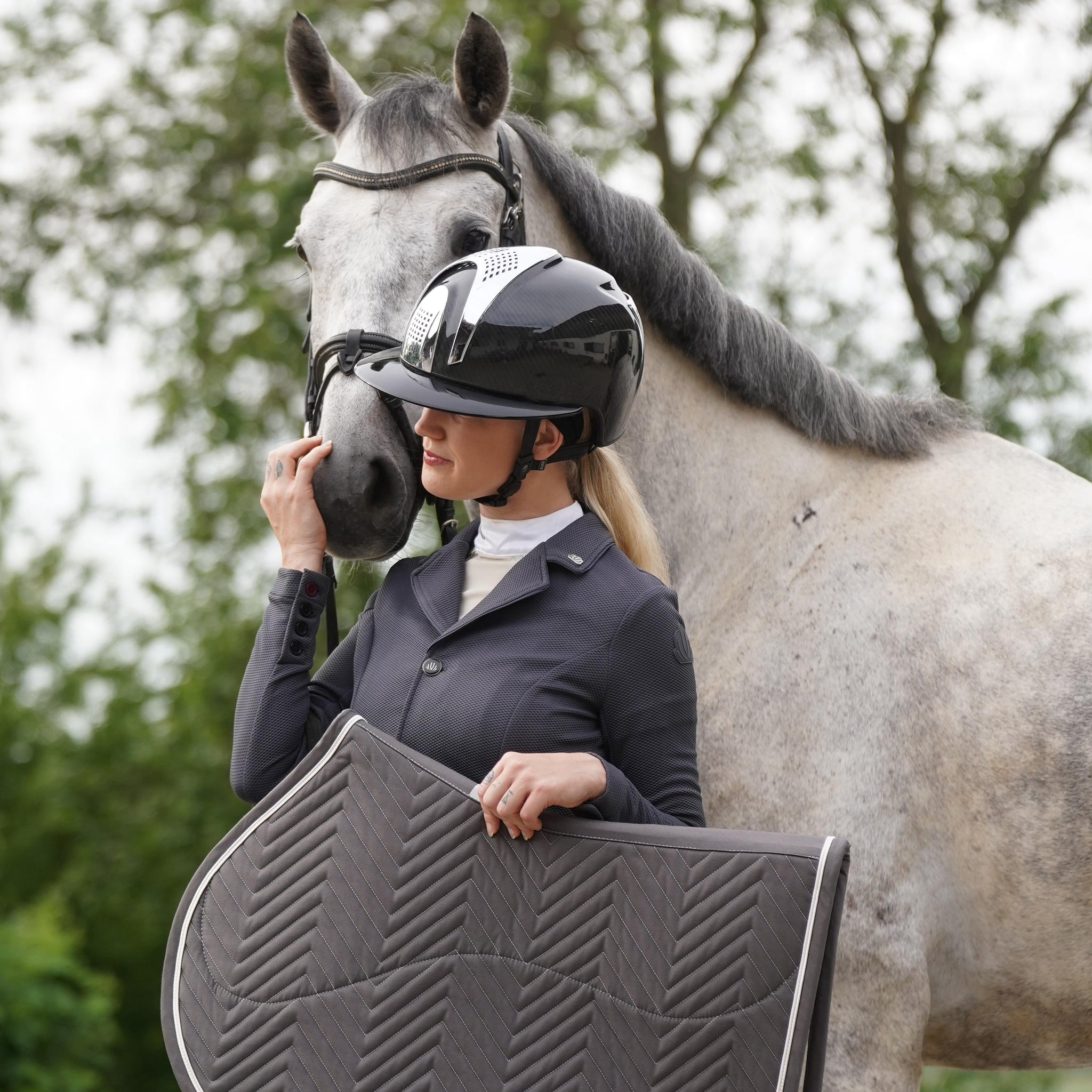 L’EVOINE x VEL DE REIS – Premium Alpaca Fleece Jumping Saddle Pad - VEL DE REIS EQUESTRIAN